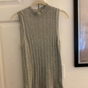 banana republic turtle neck tank top